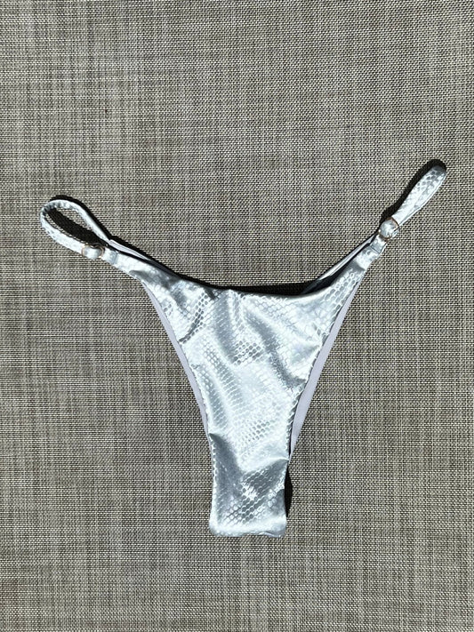SLYTHER CHEEKY SCRUNCH BOTTOM SILVER - Berry Beachy Swimwear